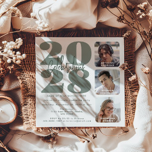 Invitación triple de graduación con foto en verde 