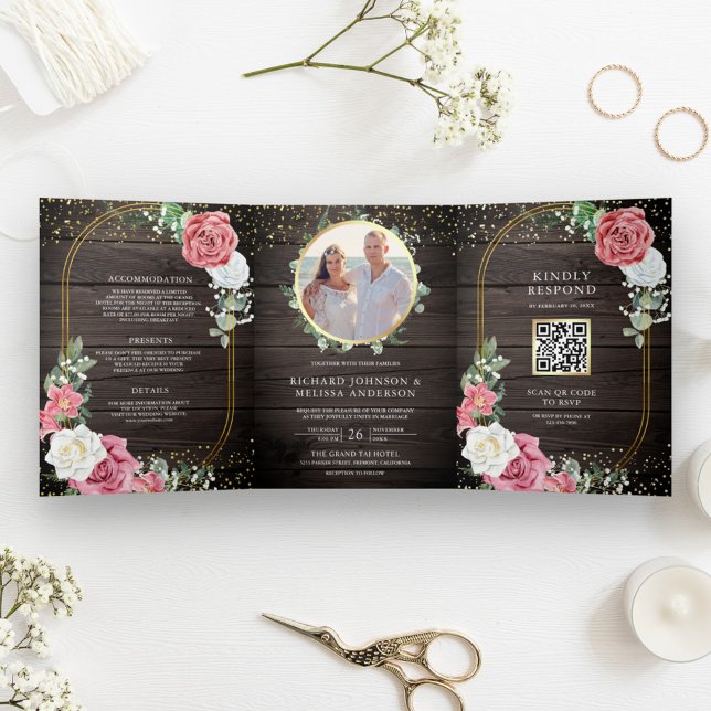 Invitación Tríptica Boda Código QR Floral Rosas Rosadas Boho Madera Rú (Subido por el creador)