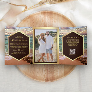 Invitación Tríptica Boda Código QR Foto Luces de Cuerda Atardecer en l