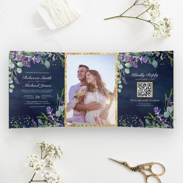 Invitación Tríptica Boda con código QR azul marino de lavanda y eucali (Subido por el creador)