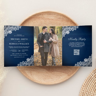 Invitación Tríptica Boda con código QR de foto de encaje de madera azu