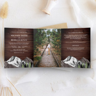Invitación Tríptica Boda con Foto de Bosque de Montaña de Madera Rústi