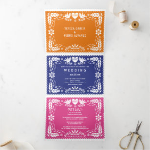 Invitación Tríptica Boda de aves amorosas multicolor a papel picado