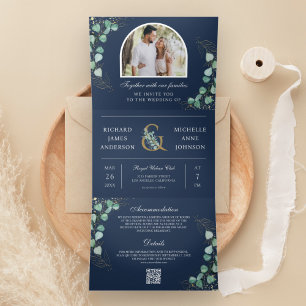 Invitación Tríptica Boda de código QR azul de la marina aérea Eucalypt