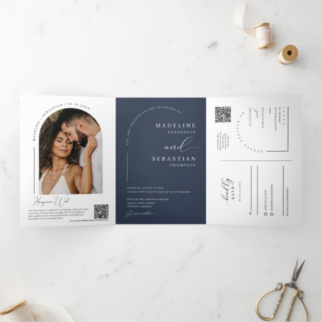 Invitación Tríptica Boda de código QR de la Armada Moderna Arco Mínimo (Interior)