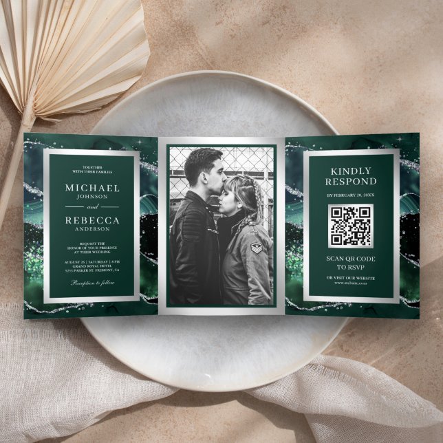 Invitación Tríptica Boda de código QR de Marble de mármol verde esmera (Subido por el creador)