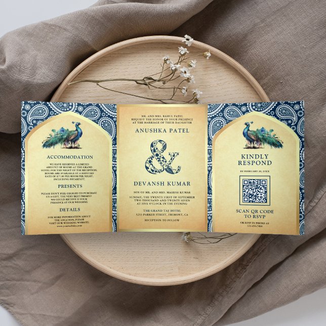 Invitación Tríptica Boda de código QR para paisley azul marino indio (Subido por el creador)