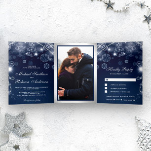 Invitación Tríptica Boda de copos de nieve Midnight Blue Winter Wonder