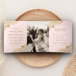 Invitación Tríptica Boda de encaje rosa y dorado Foto