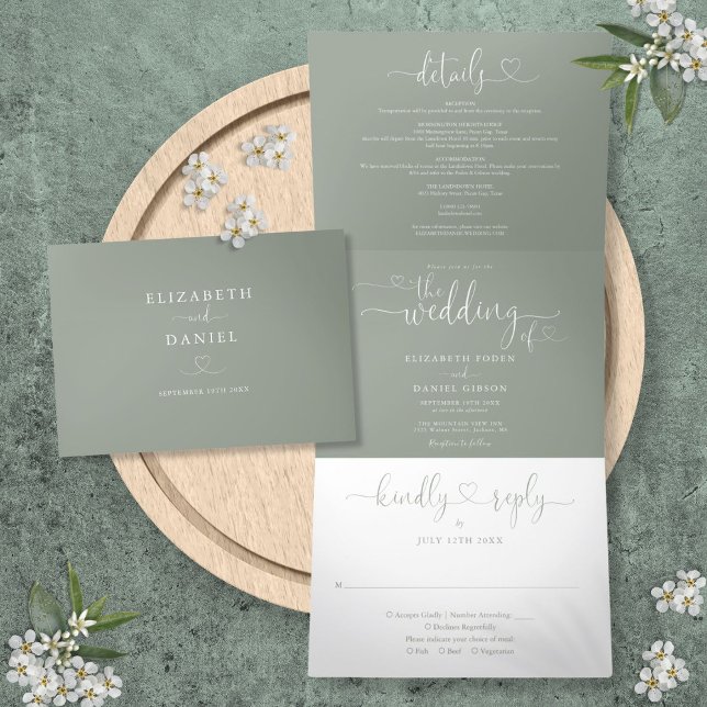 Invitación Tríptica Boda de guión de corazón verde salvia (Sage Green Heart Script Wedding Tri-Fold Invitation)