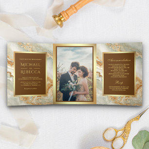 Invitación Tríptica Boda de mármol dorado marrón con lámina de oro fal
