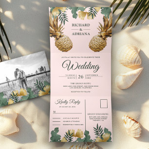 Invitación Tríptica Boda de Piña Rosa Dorado Toque de Palma Tropical