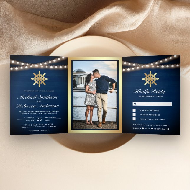 Invitación Tríptica Boda de Rueda de Barco Naval de Madera Azul Marino (Subido por el creador)