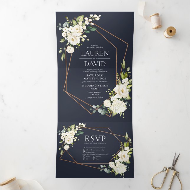 Invitación Tríptica Boda floral blanca geométrica de cobre (Interior)