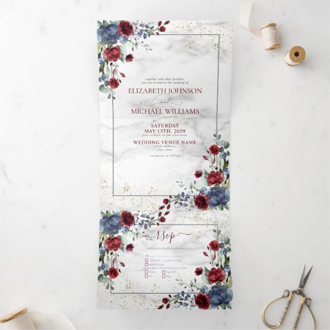 Invitación Tríptica Boda floral ligera y turbia azul borgoña Tri-Fold (Interior)