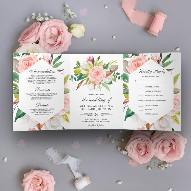 Invitación Tríptica Boda Floral Rosa Blush de Magnolia Blanca Rústica (Subido por el creador)