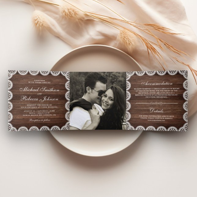 Invitación Tríptica Boda Foto de Madera de Granero Rústico con Encaje  (Subido por el creador)