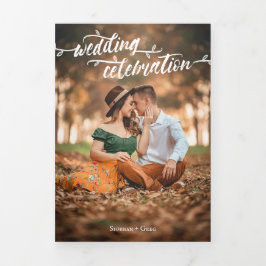 Invitación Tríptica Boda fotográfico con guión de pincel encantador