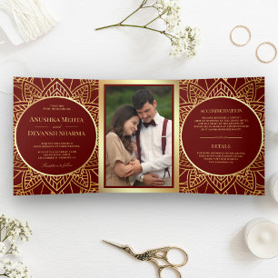 Invitación Tríptica Boda India Mandala Étnico Rojo y Dorado