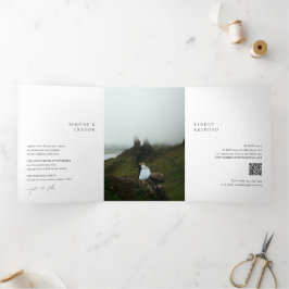 Invitación Tríptica Boda moderno de código QR blanco y negro limpio