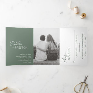 Invitación Tríptica Boda moderno de foto verde mínima de sabio