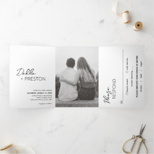 Invitación Tríptica Boda moderno de fotos en blanco y negro mínimo