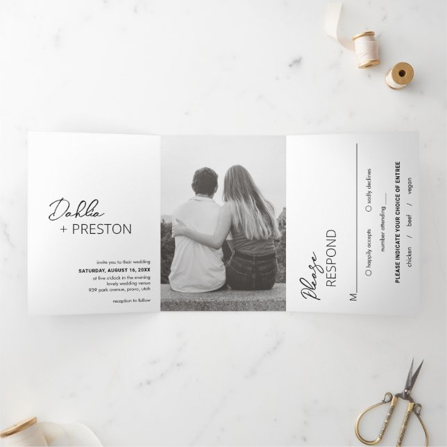 Invitación Tríptica Boda moderno de fotos en blanco y negro mínimo (Interior)