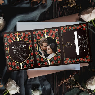 Invitación Tríptica Boda Monograma de Sword & Shield Fantasy Medieval