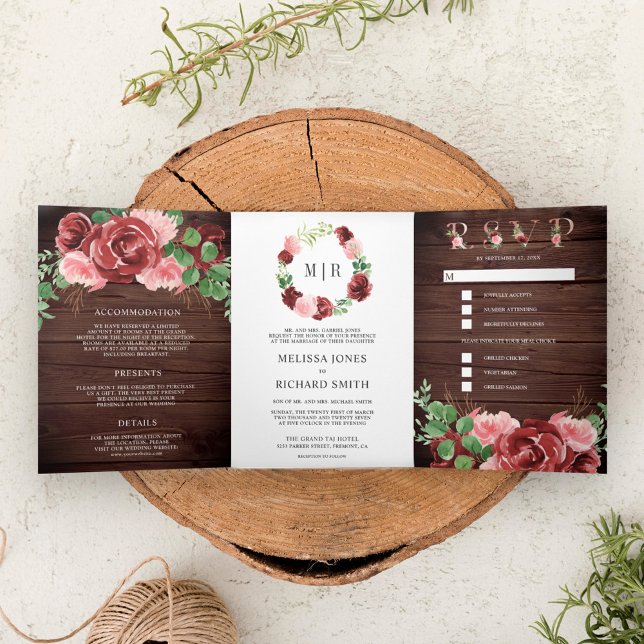 Invitación Tríptica Boda Rubor Pink and Burgundy Floral Barn Wood (Subido por el creador)