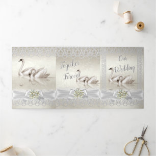 Invitación Tríptica Bodas Cisnes Blancos Crema Perla Encaje Damask 3