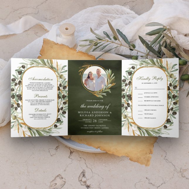 Invitación Tríptica Bodas de Foto Hojas de Oro Verde Oliva Rústico (Subido por el creador)