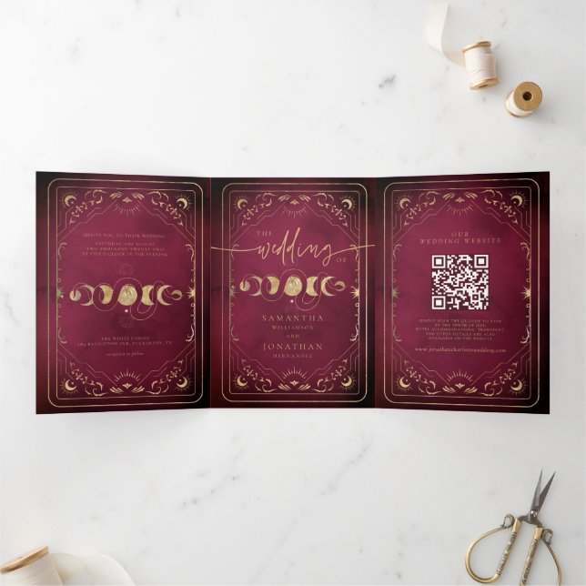 Invitación Tríptica Burgundy & Faux Gold Tarot Celestial Wedding (Interior)