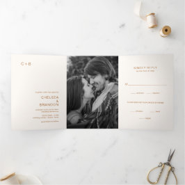 Invitación Tríptica Chelsea Earthy Neutrals Boda moderno