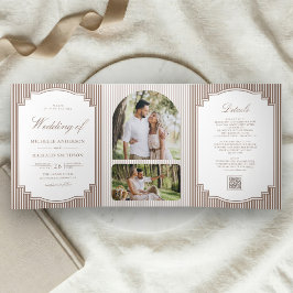Invitación Tríptica Clásico código QR de foto marrón rayado boda