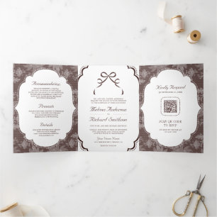 Invitación Tríptica Código QR de Boda Coquette con Encaje Café Espress