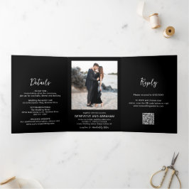 Invitación Tríptica Código QR de foto negra limpia boda moderna