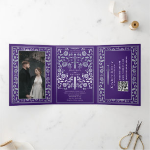 Invitación Tríptica Código QR del Boda de espadas medievales de color 
