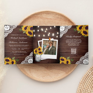 Invitación Tríptica Código QR Luces de Cuerda de Girasoles de Encaje d