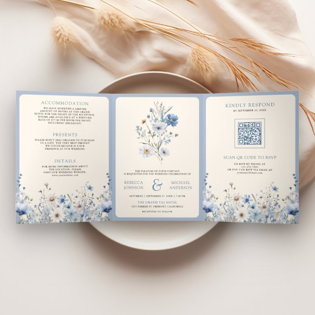 Invitación Tríptica Dusty Blue Boho Wildflower Foto Boda de código QR (Subido por el creador)