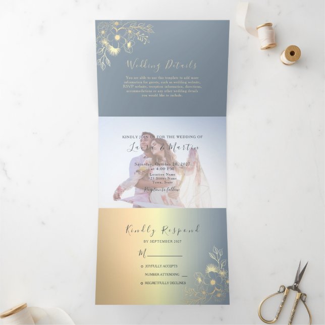 Invitación Tríptica Dusty Blue Gold Floral Photo Boda (Interior)