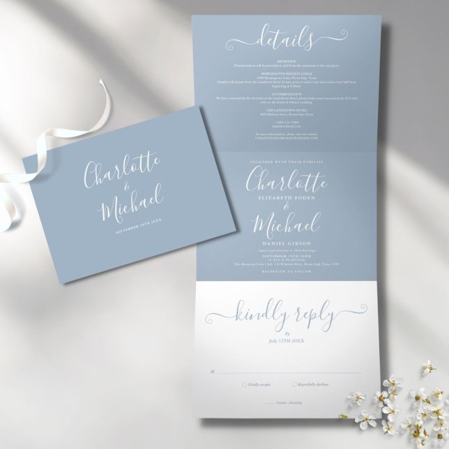 Invitación Tríptica Dusty Blue Modern Script Boda de fotografía Minima (Subido por el creador)