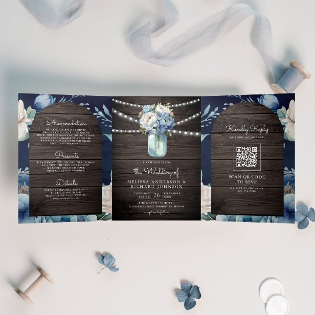 Invitación Tríptica Dusty Blue Peony Mason Jar Código QR Boda de mader (Subido por el creador)