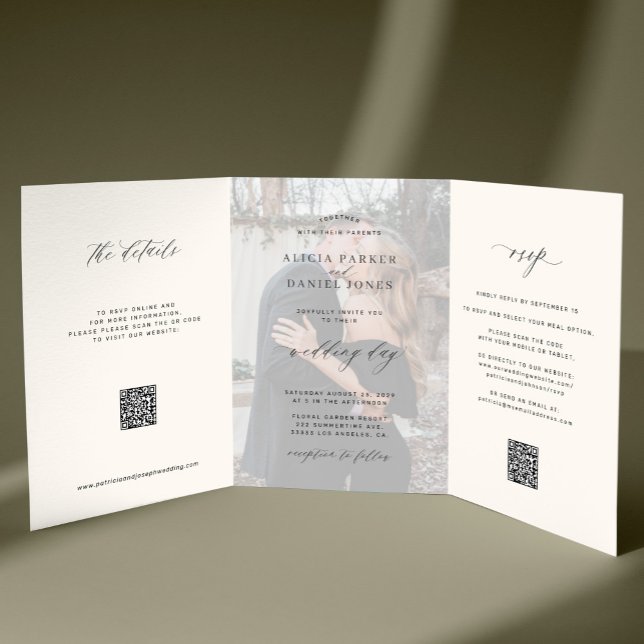 Invitación Tríptica Elegant photo modern wedding RSVP details QR code  (Subido por el creador)