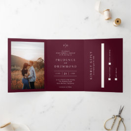 Invitación Tríptica Elegante Boda Clásica de Borgoña Profundo