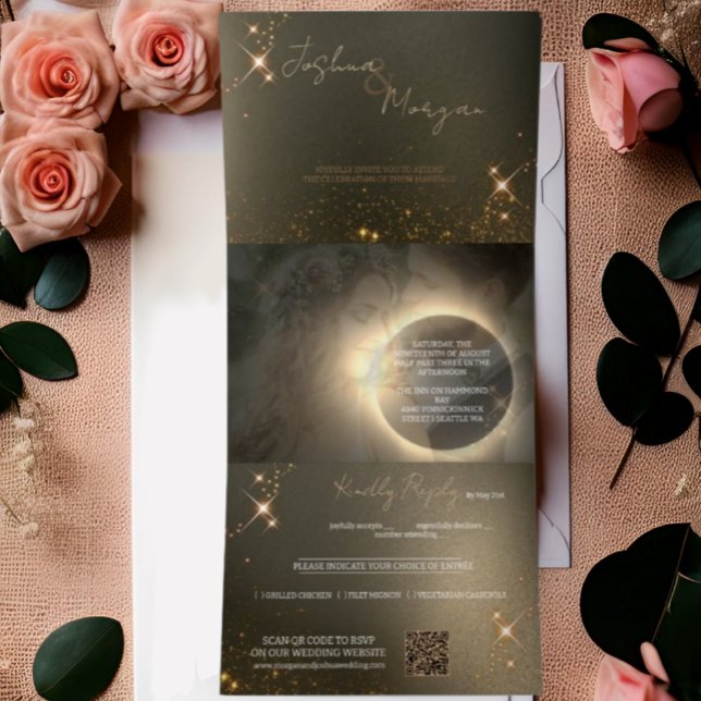 Invitación Tríptica Elegante Eclipse Solar Sepia Foto Personalizada de (Subido por el creador)