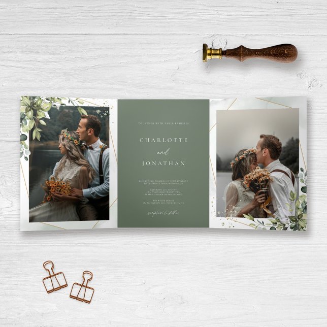 Invitación Tríptica Elegante Eucalyptus Sage Green Floral Boda (Subido por el creador)