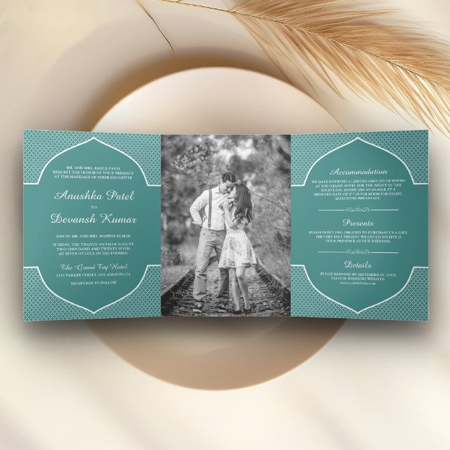 Invitación Tríptica Elegante foto de Boda del arco étnico indio Verde  (Subido por el creador)