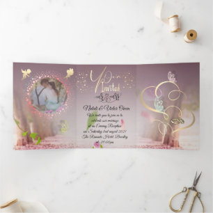 Invitación Tríptica elegante para bodas con purpurina y angel