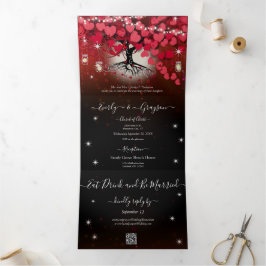 Invitación Tríptica Elegante Rosa Rojo en Corazón de Hoja Negra Boda