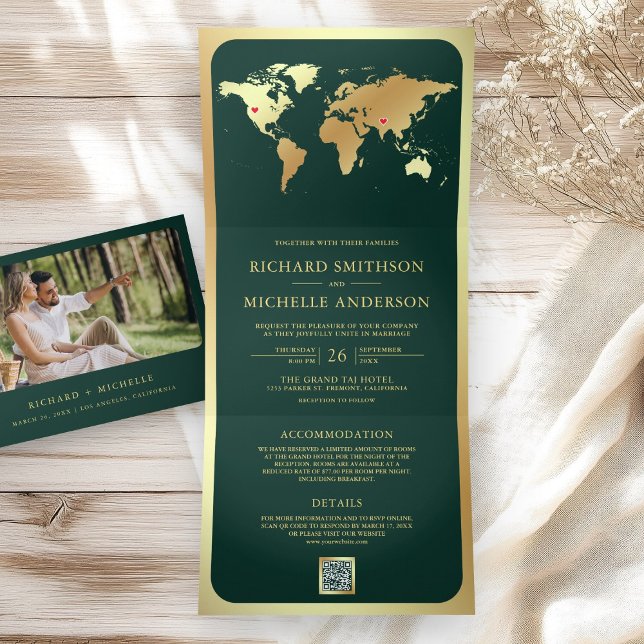 Invitación Tríptica Emerald Green Gold World Map QR Code Photo Wedding (Subido por el creador)
